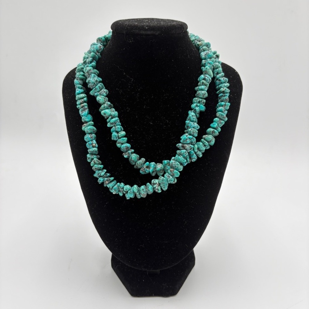 Vintage Turquoise Nugget Necklace 28in Southwestern Boho Blue Green Stone Strand